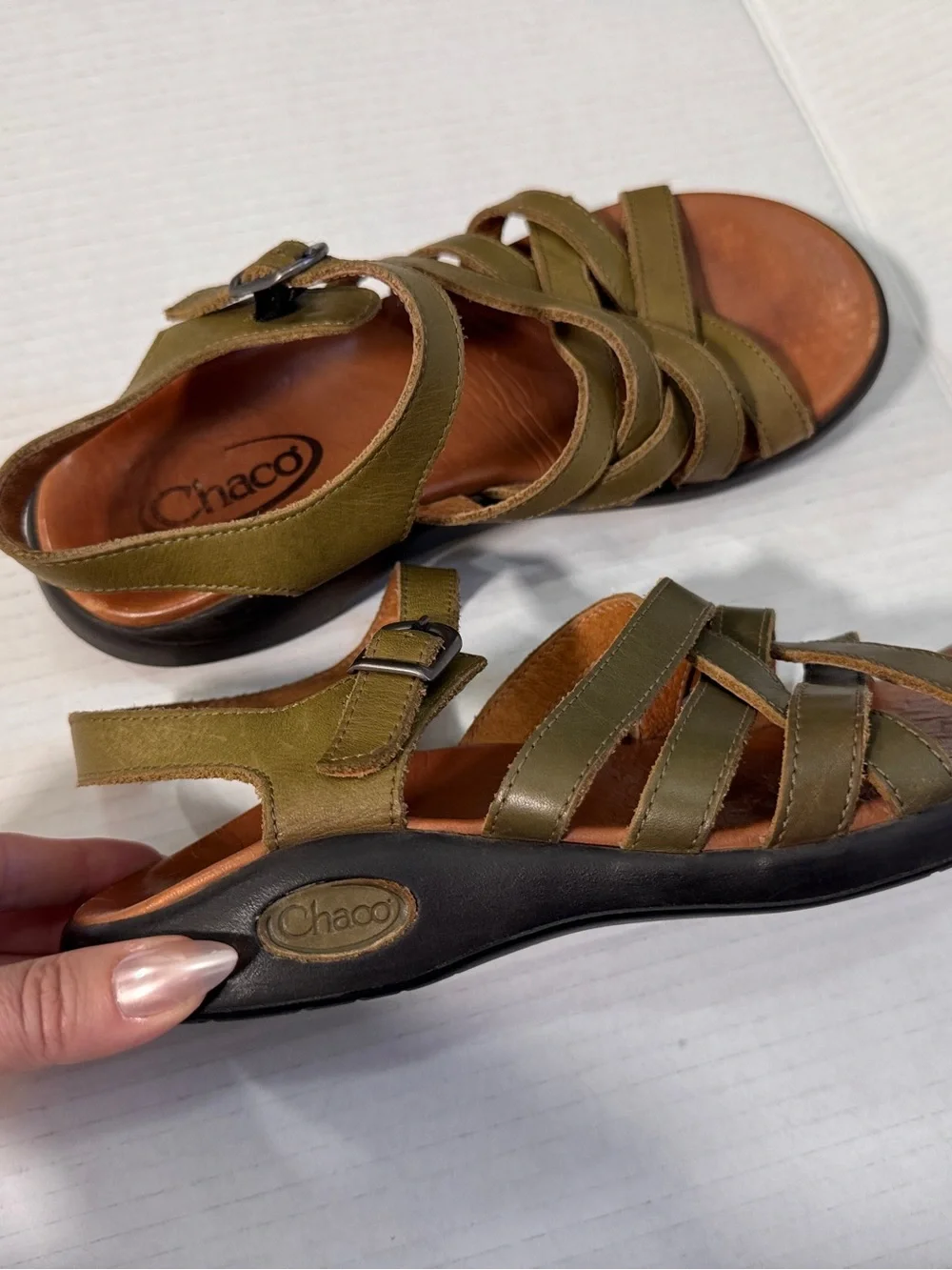 Chacos Green Leather Strappy Outdoorsy Sandals Womens 7 Comfort Hiking